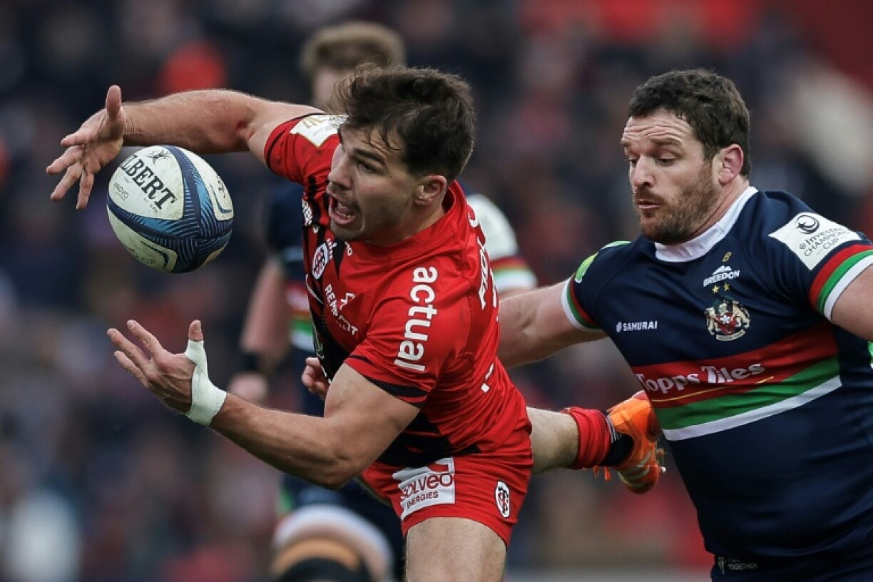 Toulouse's French scrum-half Antoine Dupont