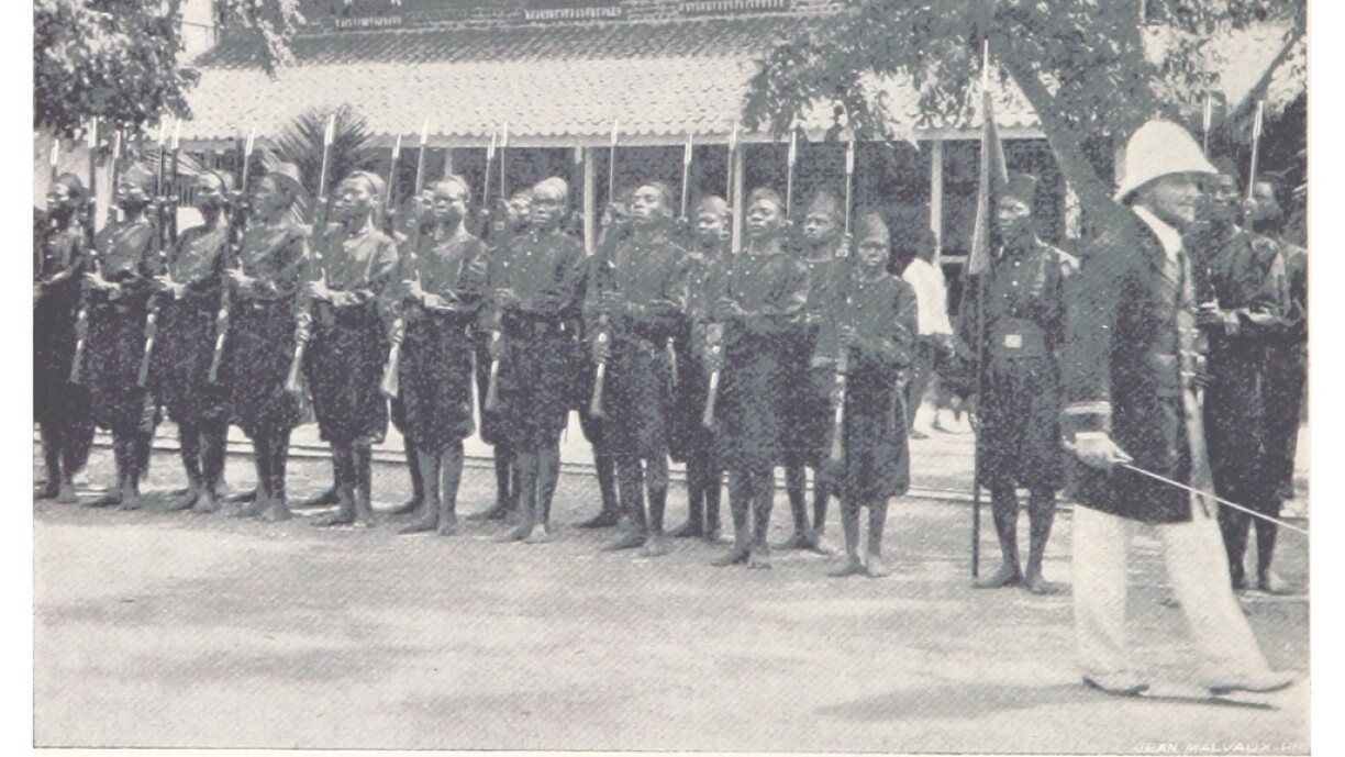 'La revue' of the Force Publique, Boma, capital city of the Congo Free State, 1899