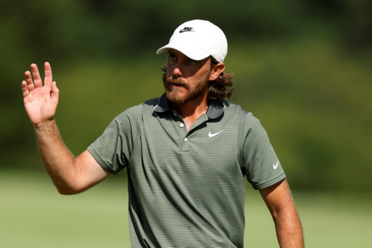 England's Tommy Fleetwood, seeking his first US PGA Tour victory, clung to a one-stroke lead over countryman Justin Rose after the third round of the St. Jude Championship