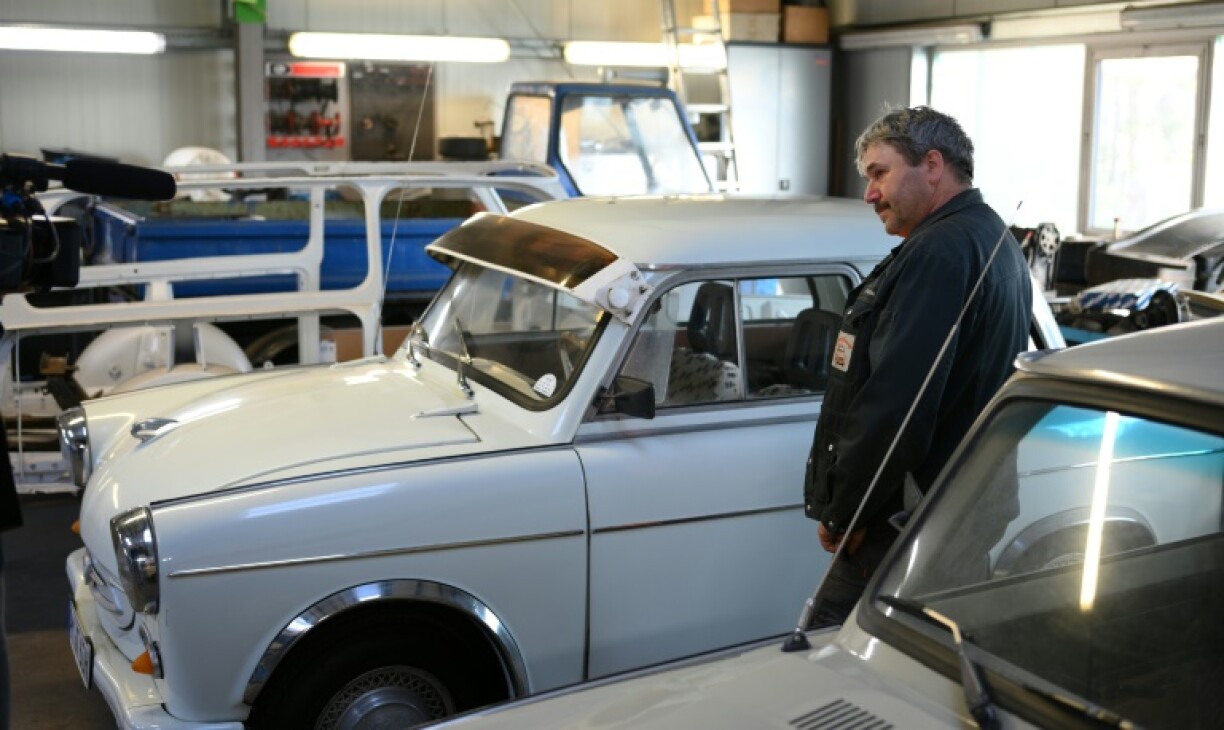 German mechanic Glenn Kuschan counts several Trabi owners among his customers
