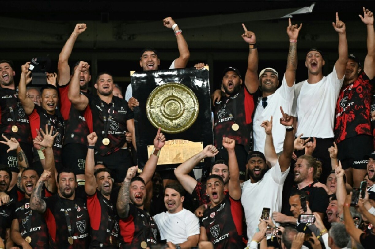 Toulouse celebrate winning last season's Top 14 title in June