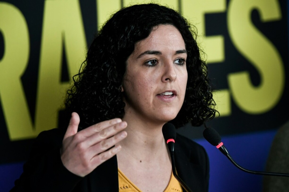 La députée européenne Manon Aubry s'exprime lors d'une conférence de presse, le 22 février 2023 à Paris