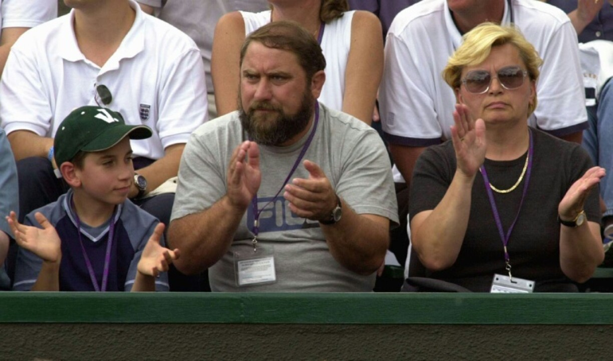 Jelena Dokic's father Damir (C) at Wimbledon in 2000
