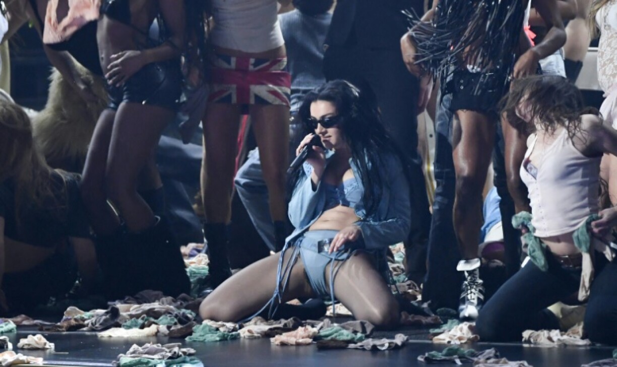 British singer Charli XCX turned the Grammys into a rave for her medley of club hits