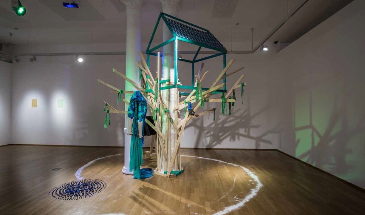 Une installation de Nora Wagner