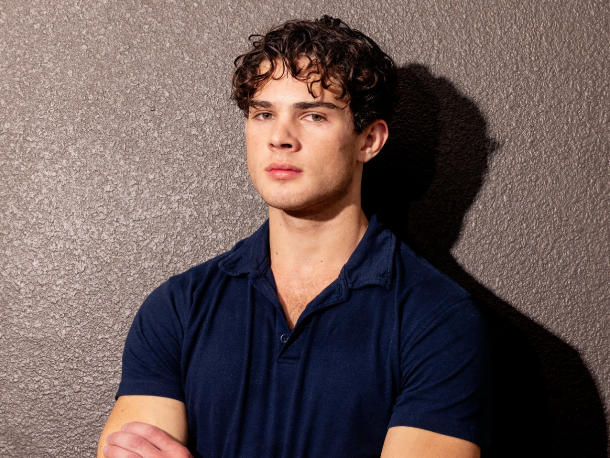 De Braden Peters bei engem Shooting fir d'New York Times
