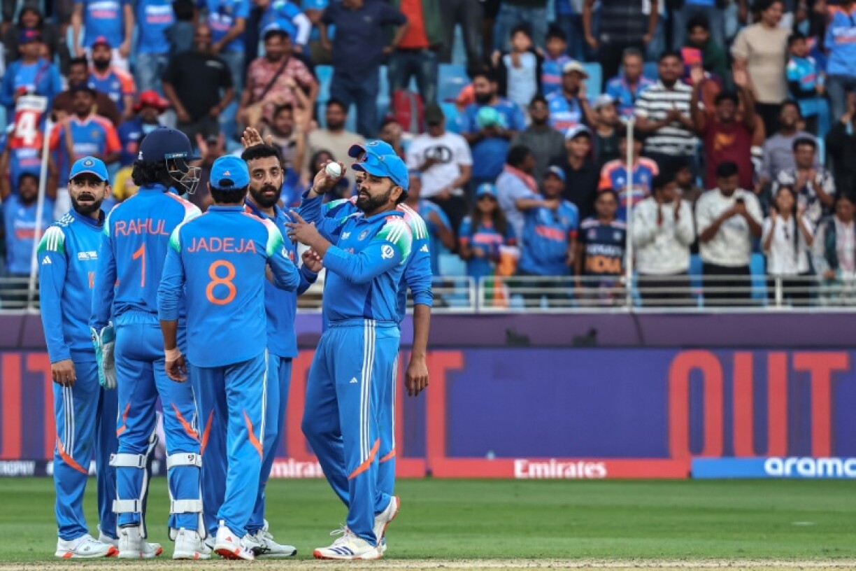 Varun Chakravarthy (2R) starred as India's spinners bowled their team to victory over New Zealand