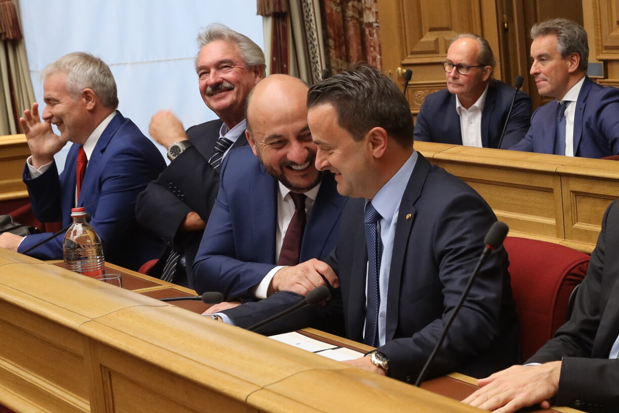 En termes de popularité, Jean Asselborn et Xavier Bettel devancent largement les autres politiciens luxembourgeois.