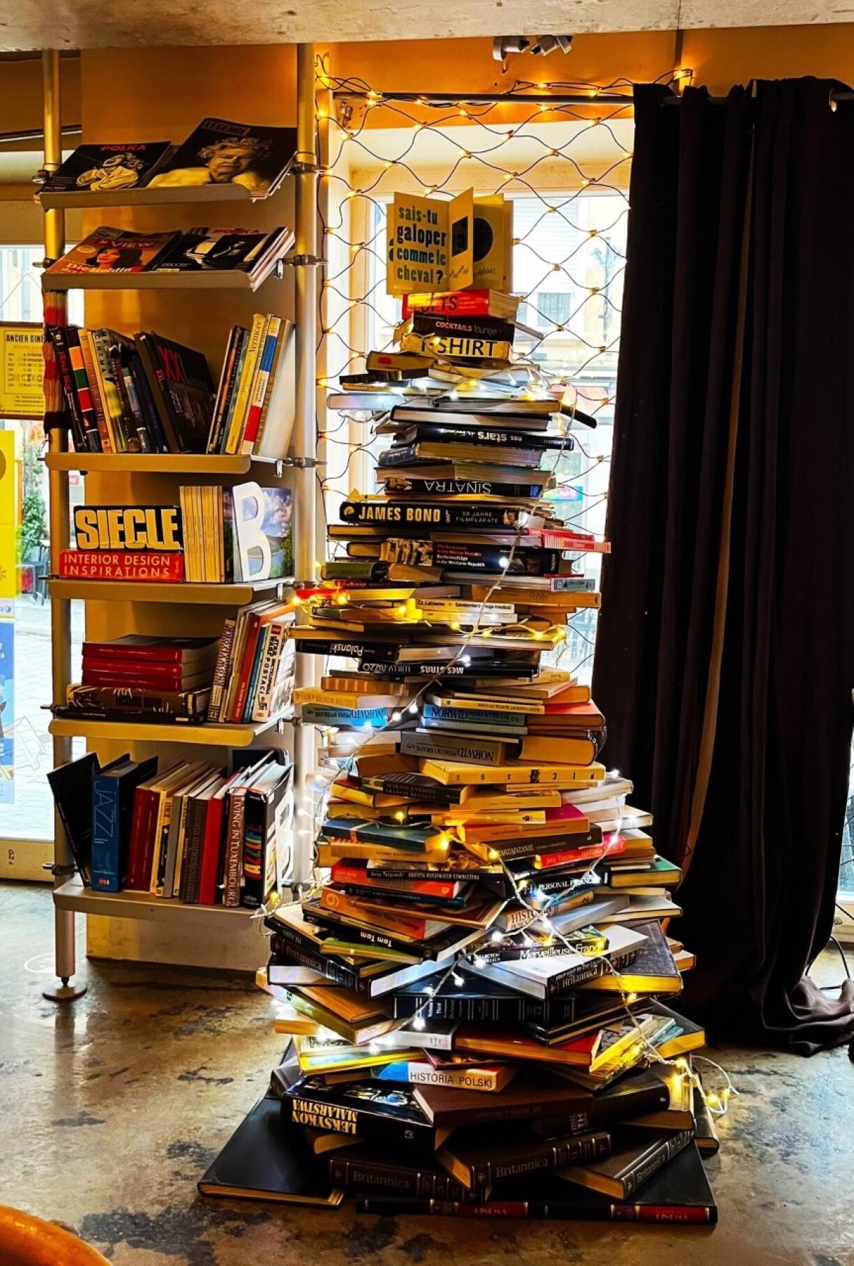 A lovely alternative tree at Ancien Cinema Vianden.