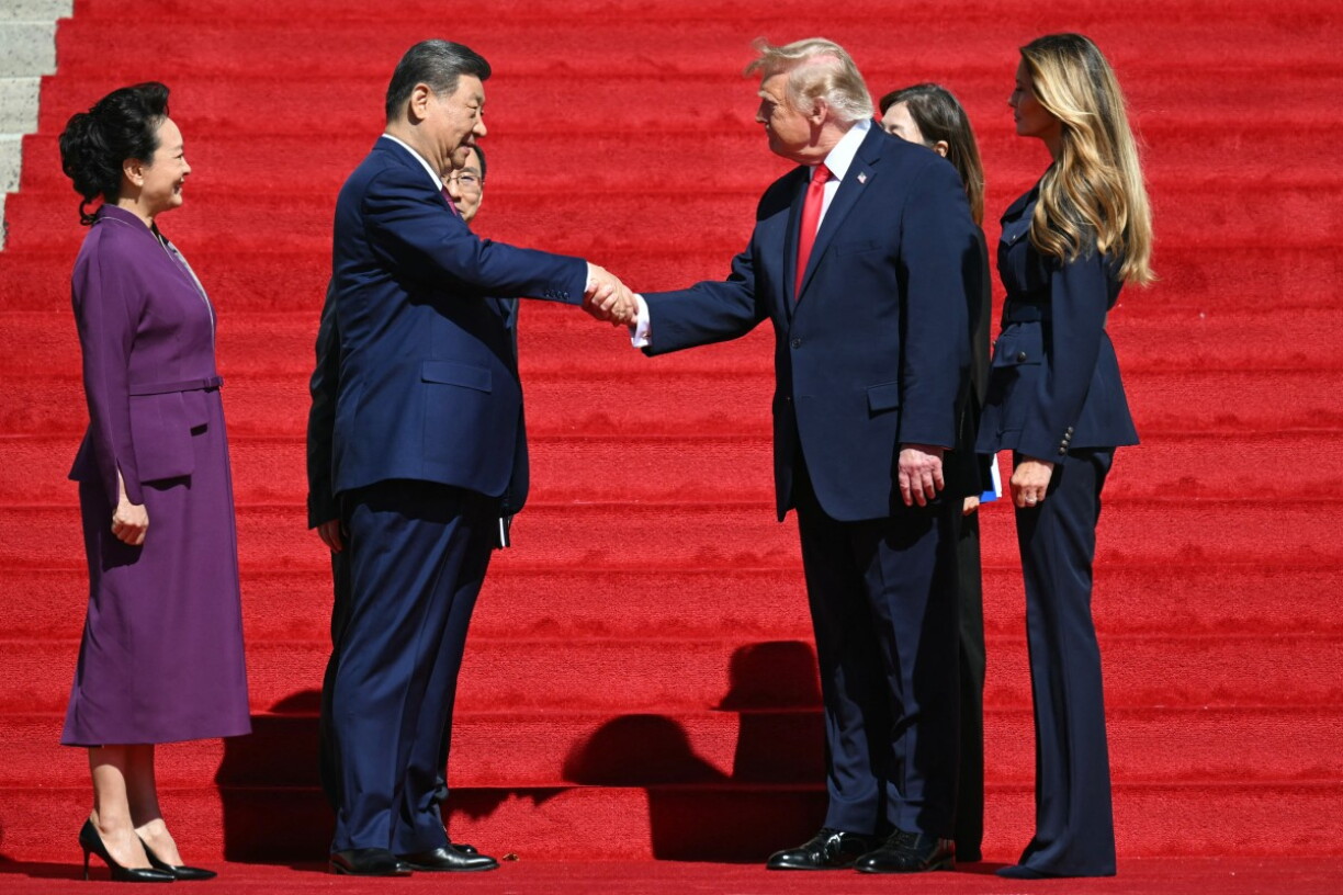 Den US-President begréisst säi chineeseschen Homolog.