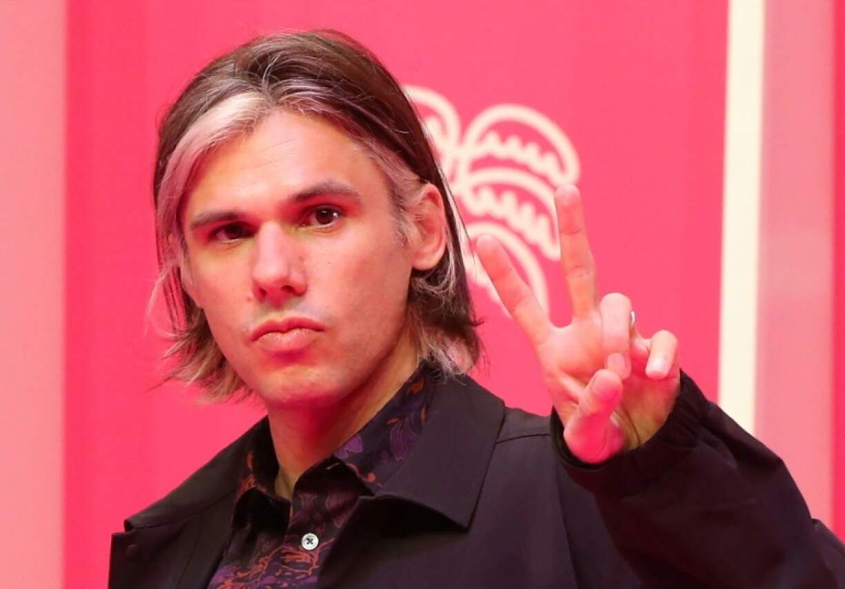 Le rappeur Orelsan pose au Festival international des séries de Cannes, le 10 octobre 2021