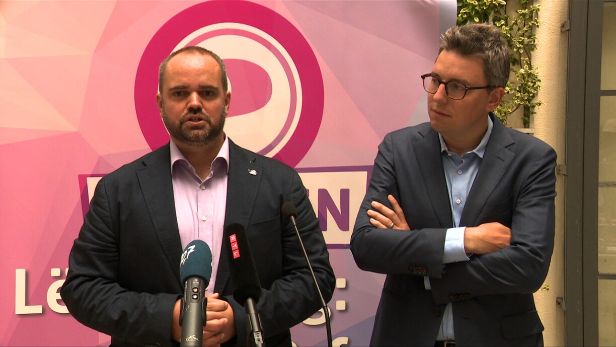 Symbolbild vun enger Pressekonferenz vun de Piraten.
