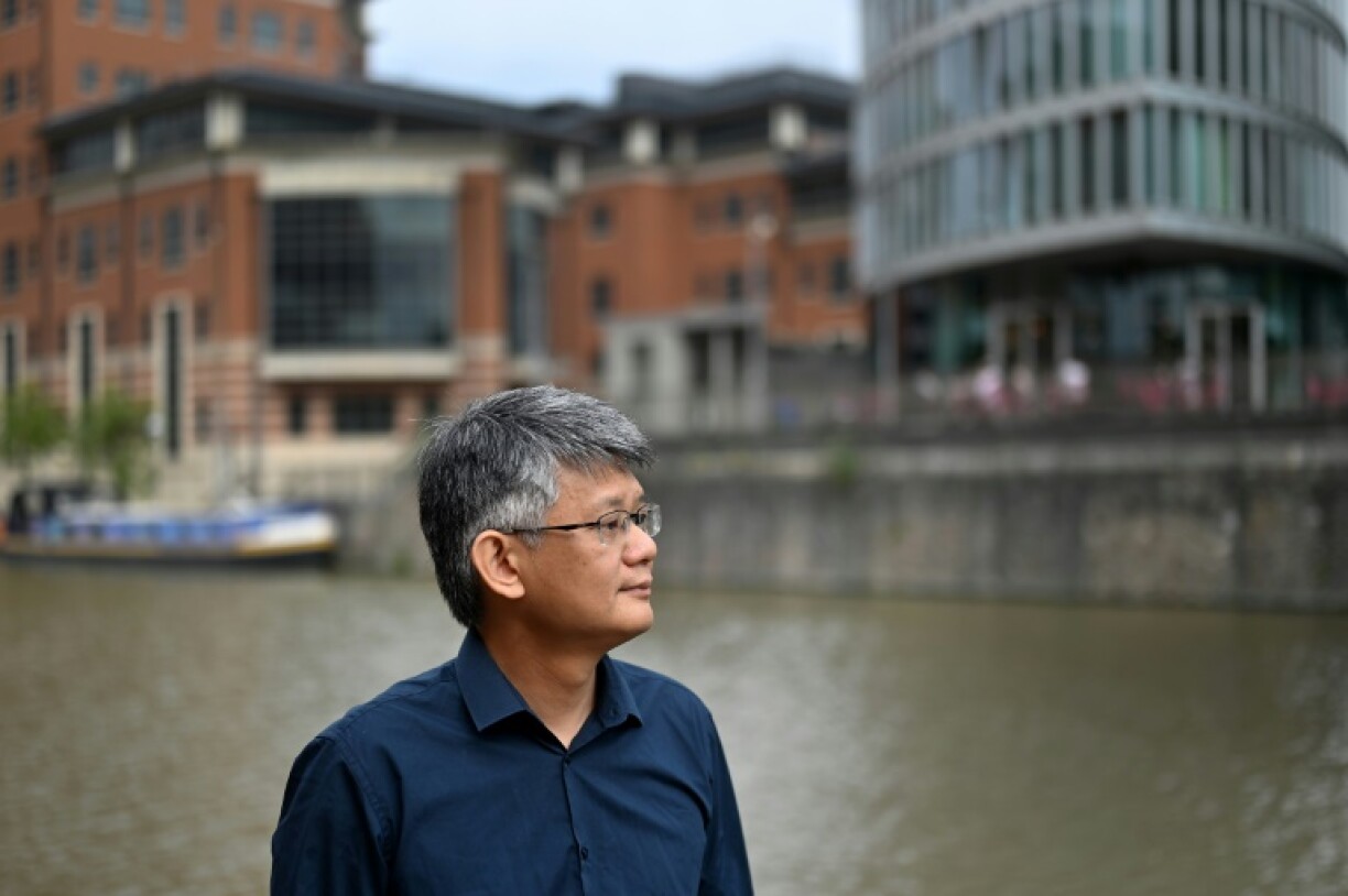 Christopher Mung Siu-tat, ancien syndicaliste de Hong Kong, pose pour un portrait à Bristol