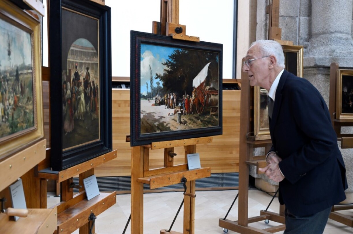The works were returned at a ceremony in the Spanish capital's prestigious Prado art museum