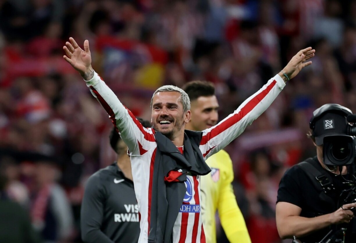La joie d'Antoine Griezmann après la qualification de l'A1tlético Madrid aux dépens du FC Barcelone pour les demi-finales de la Ligue des champions, le 14 avril 2026 à Madrid
