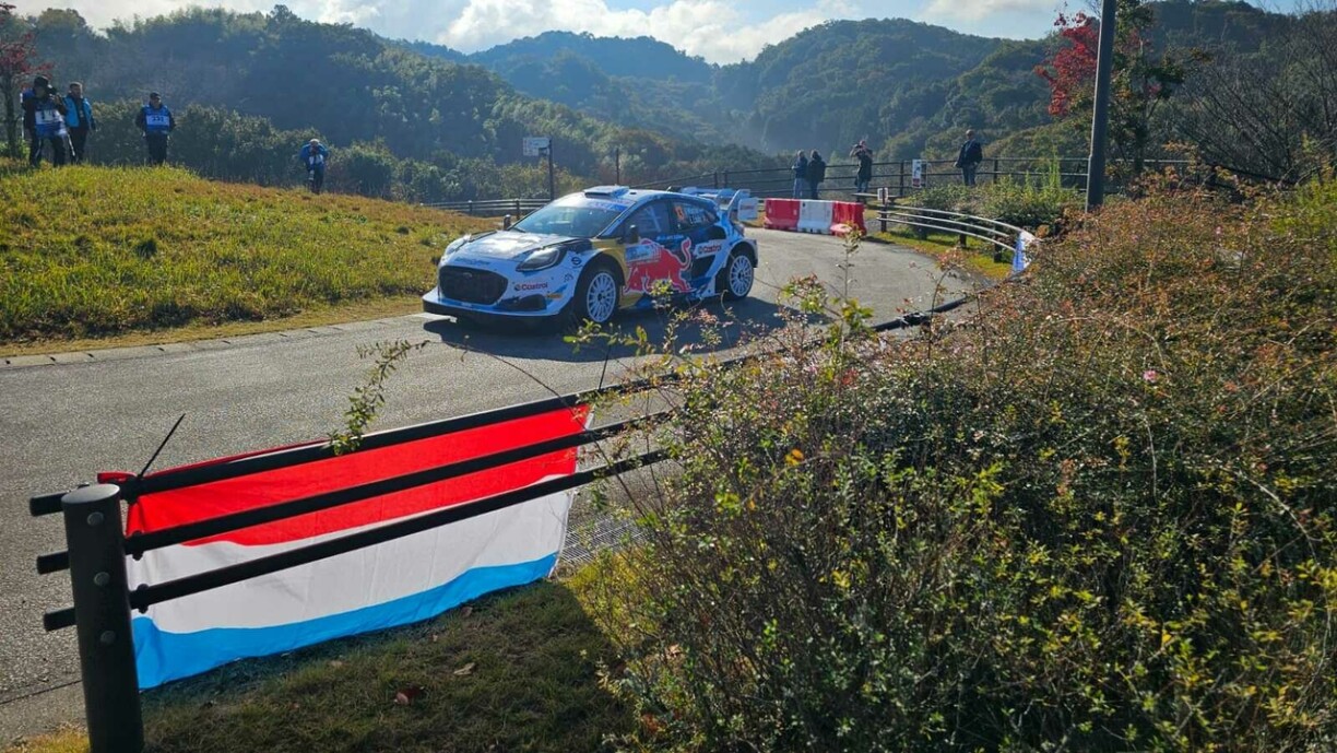 De Lëtzebuerger Fändel ass och a Japan laanscht d'Speciallen ze gesinn, wéi hei zum Beispill beim Shakedown.