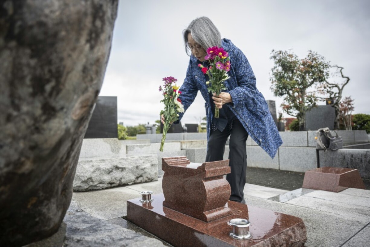 Michiko Murata, who helps run the Tokyo Federation of A-Bomb Sufferers Organizations, says many survivors from the World War II bombings of Hiroshima and Nagasaki chose to live in isolation