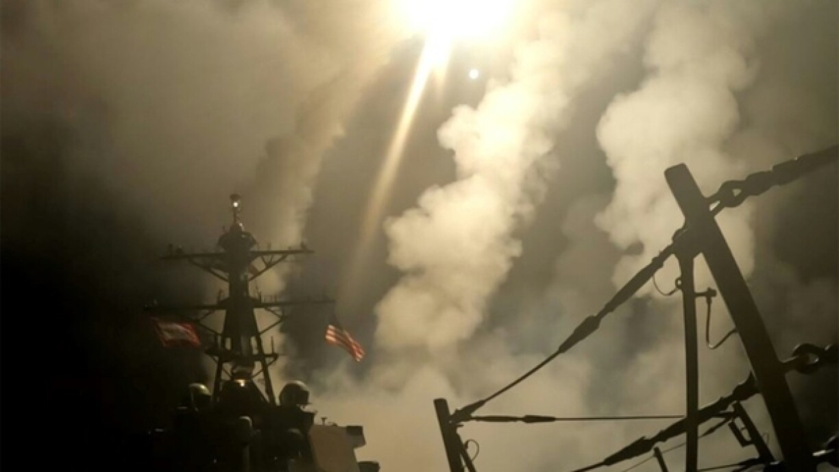 Une image diffusée par l'armée américaine montre le lancement de frappes contre les rebelles houthis au Yémen, le 15 mars 2025