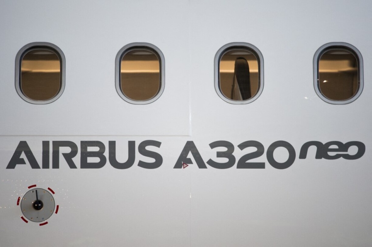 Une photo de la carlingue de l'Airbus A320 Neo lors d'une présentation de la compagnie espagnole Vueling