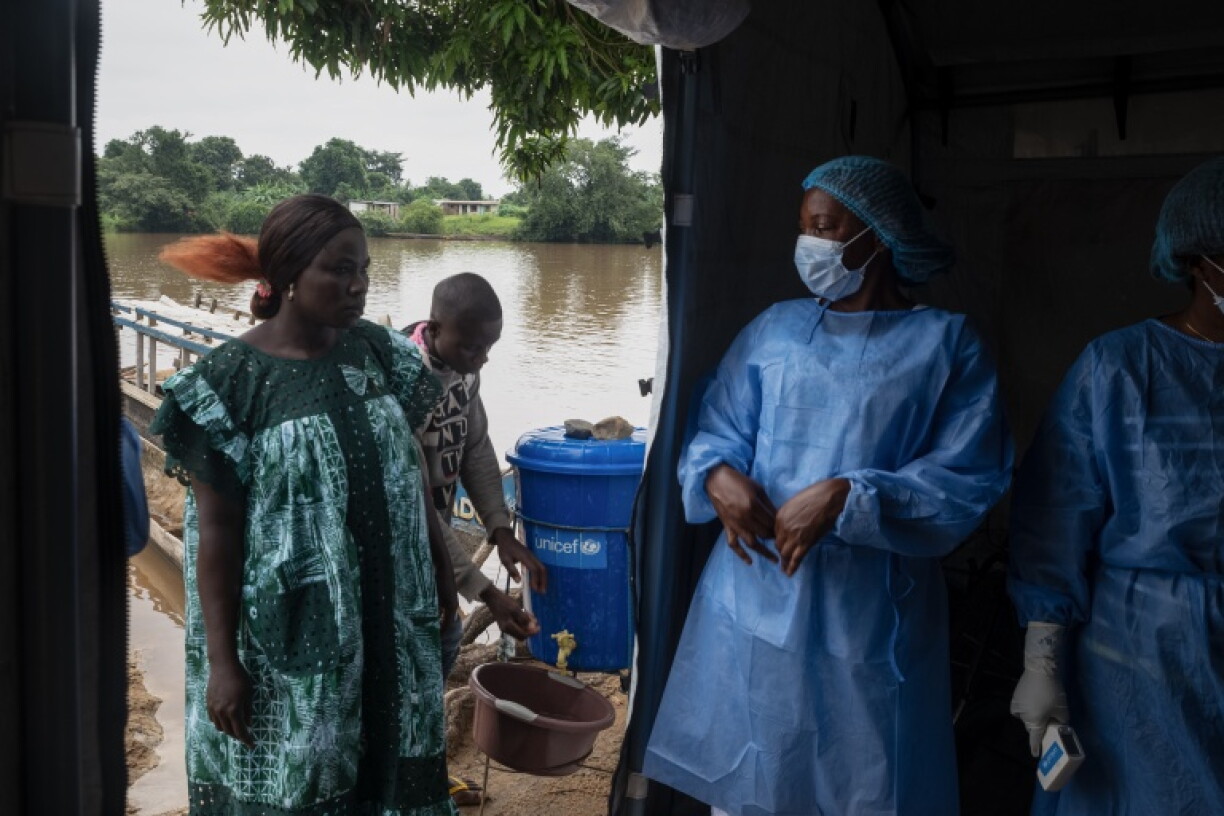 Officials in the CAR are worried about Ebola spreading across the Oubangui river from the DRC