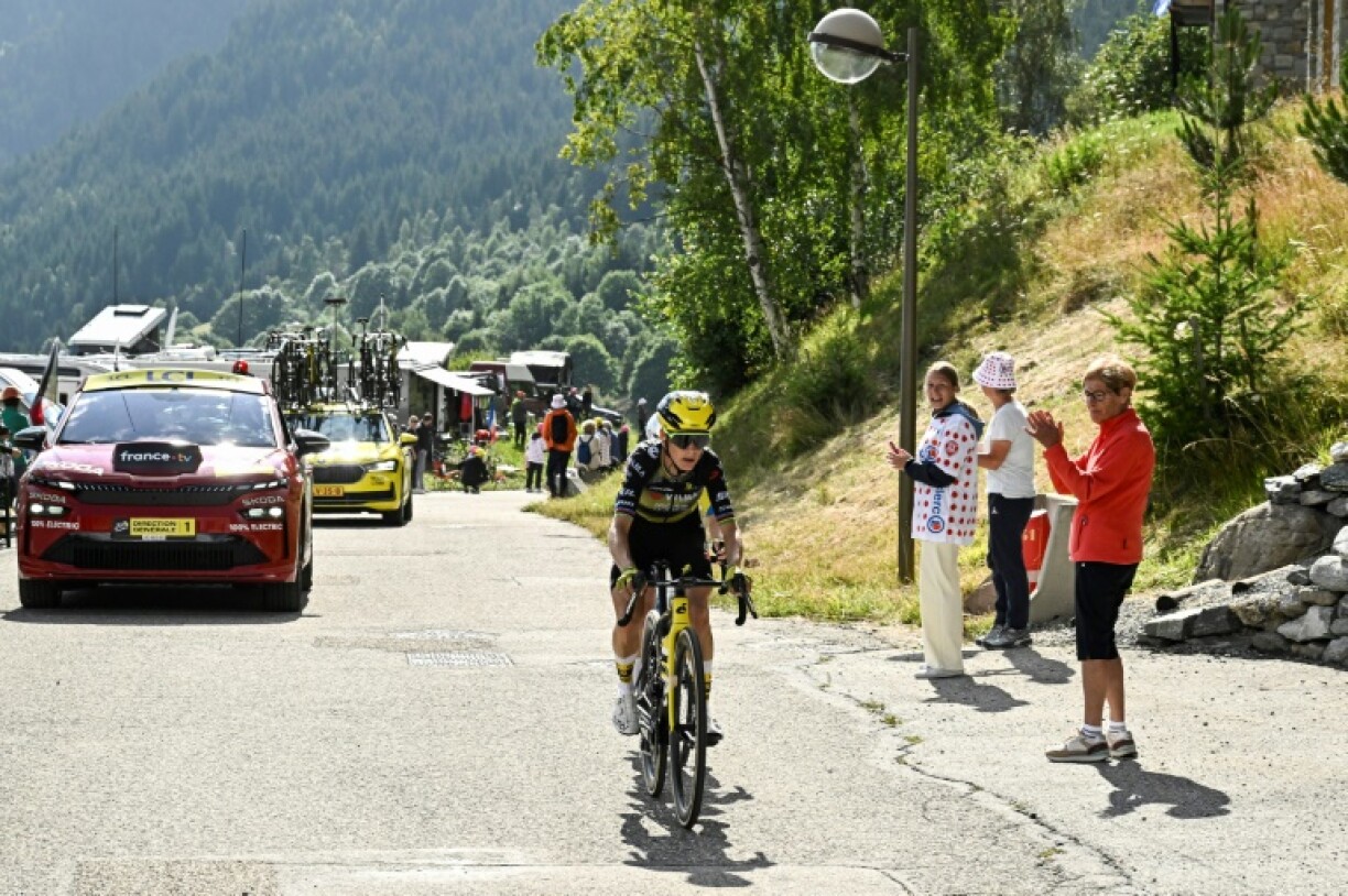 La Française Pauline Ferrand-Prévot (Visma-Lease a bike) lors de la 8e étape du Tour de France féminin entre Chambéry et Saint-François-Longchamp le 2 août 2025