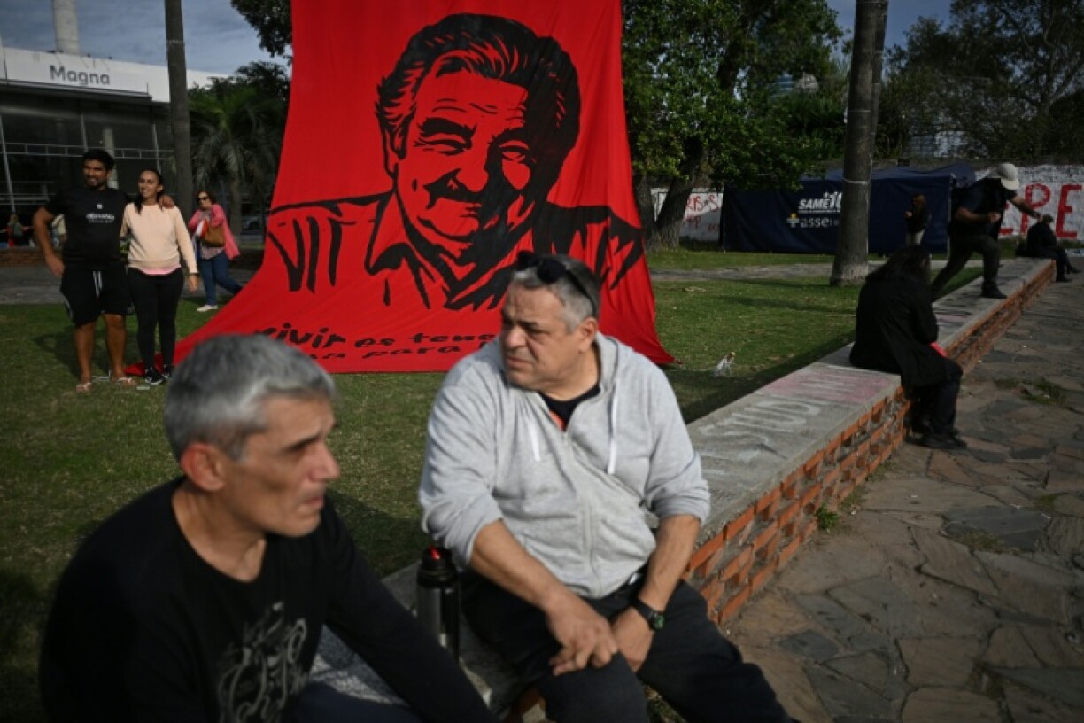 In the 1960s, Mujica co-founded the Marxist-Leninist urban guerrilla movement Tupamaros