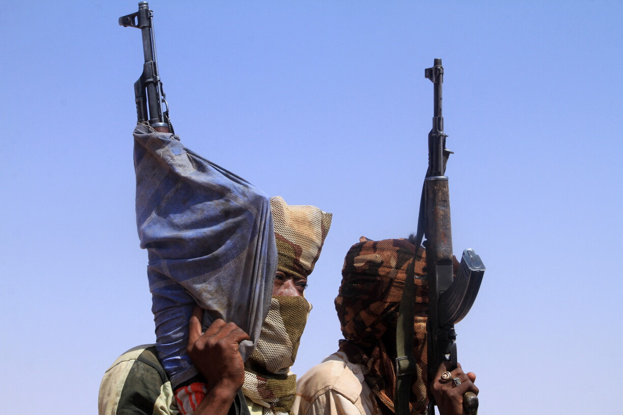 Kämpfer vun der sudaneesescher RSF-Miliz.