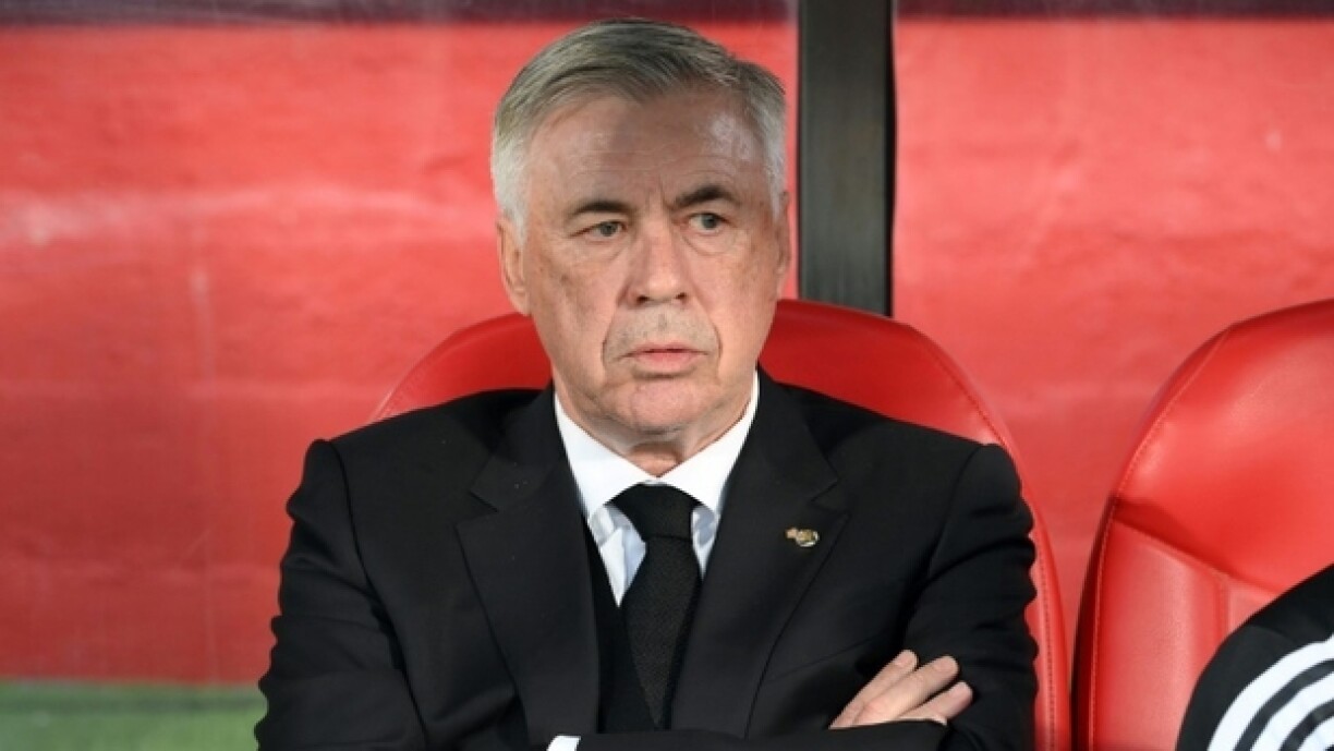 Carlo Ancelotti sur le banc du Real Madrid, le 25 avril 2023, à Gérone