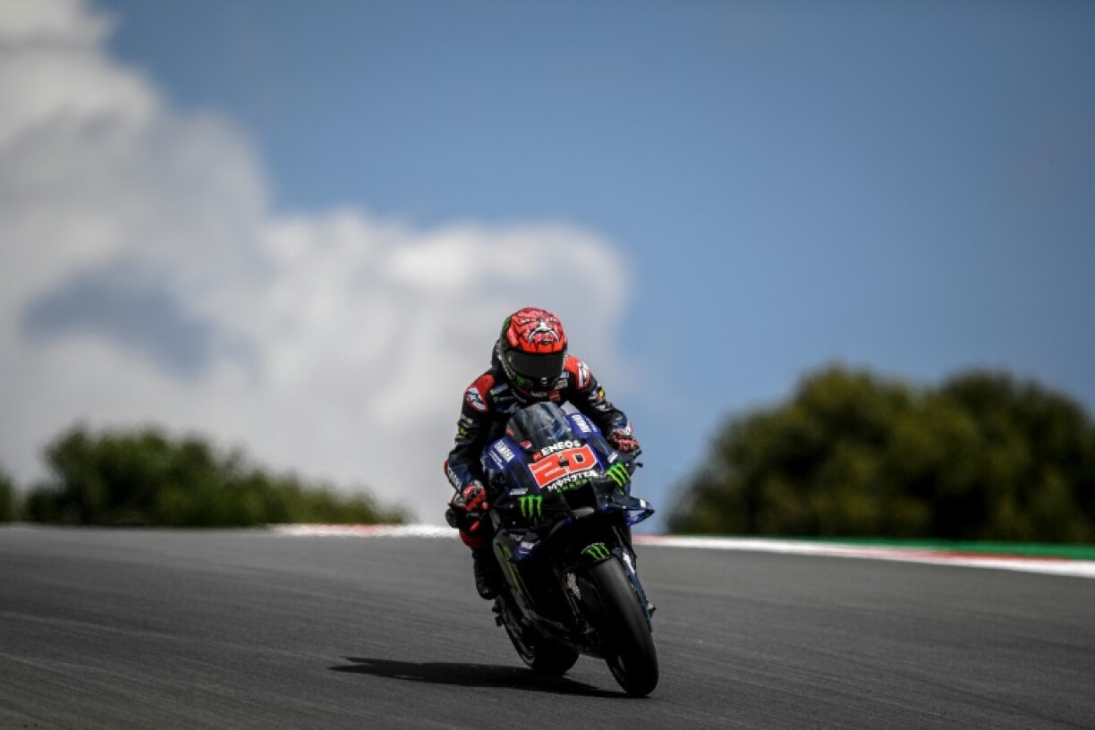 Fabio Quartararo (Yamaha) lors des qualifications du GP MotoGP du Portugal, sur le circuit de Portimao, le 17 avril 2021
