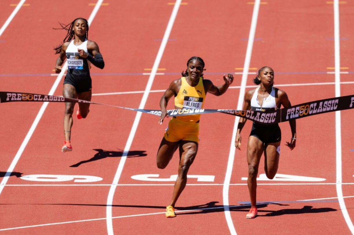 American Melissa Jefferson-Wooden of the United States beats out Julien Alfred of Saint Lucia to win the women's 100m at the Eugene Diamond League Athletics meeting