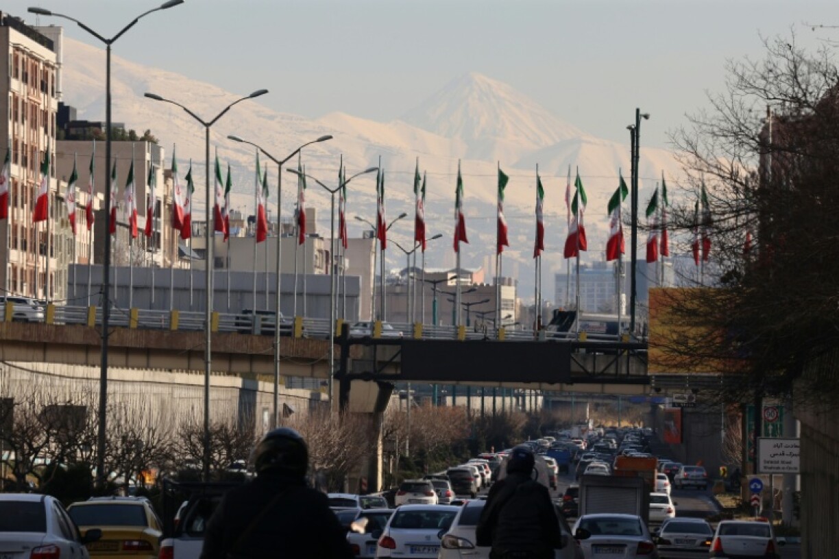 Trafic routier dans l'ouest de Téhéran, le 4 janvier 2026