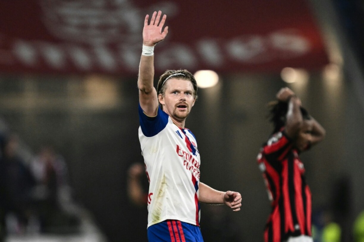 Pavel Sulc célèbre son but égalisateur lors de la victoire de Lyon contre Nice, le 18 octobre 2026 au Groupama Stadium à Décines-Charpieu