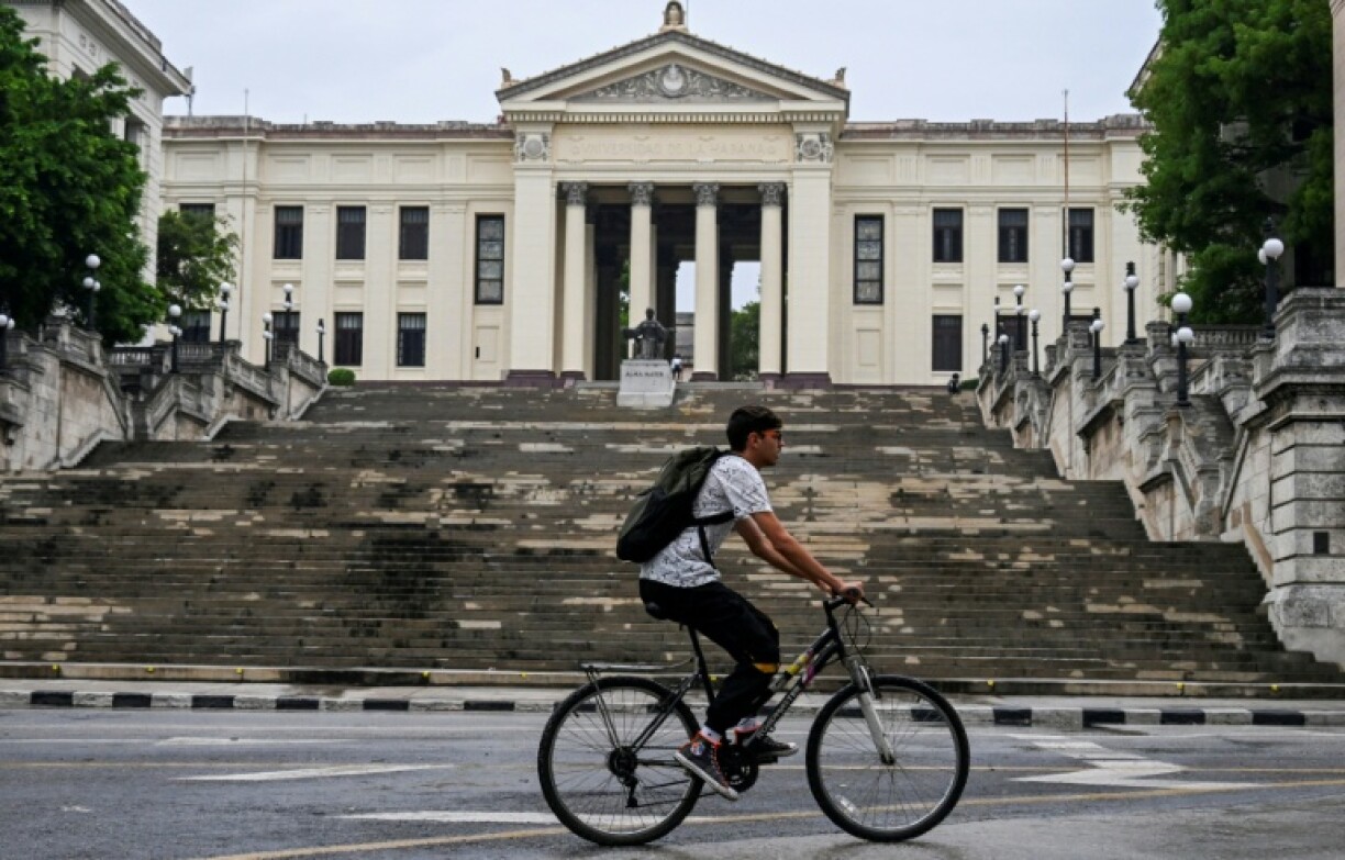 The University of Havana has been at the center of student protests in Cuba over new mobile internet tariffs that penalize users of pesos, leading to complaints of creeping dollarization