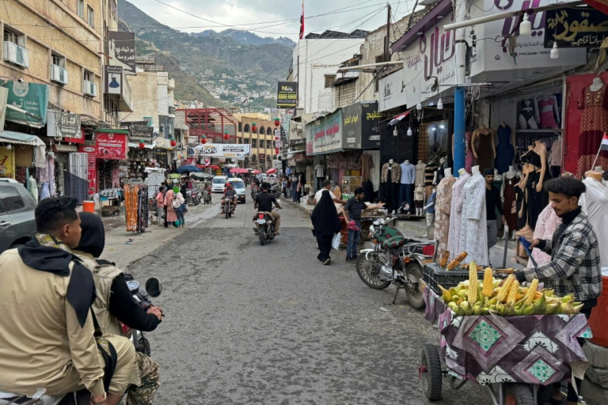 The Houthis have effectively encircled the city of Taiz