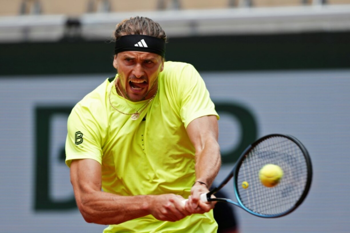 Alexander Zverev was the beneficiary of Tallon Griekspoor's injury retirement in the last 16