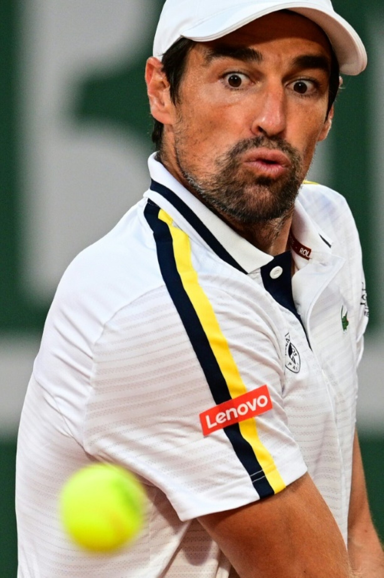 Jérémy Chardy face au Grec Stefanos Tsitsipas au 1er tour du tournoi de Roland-Garros, le 30 mai 2021