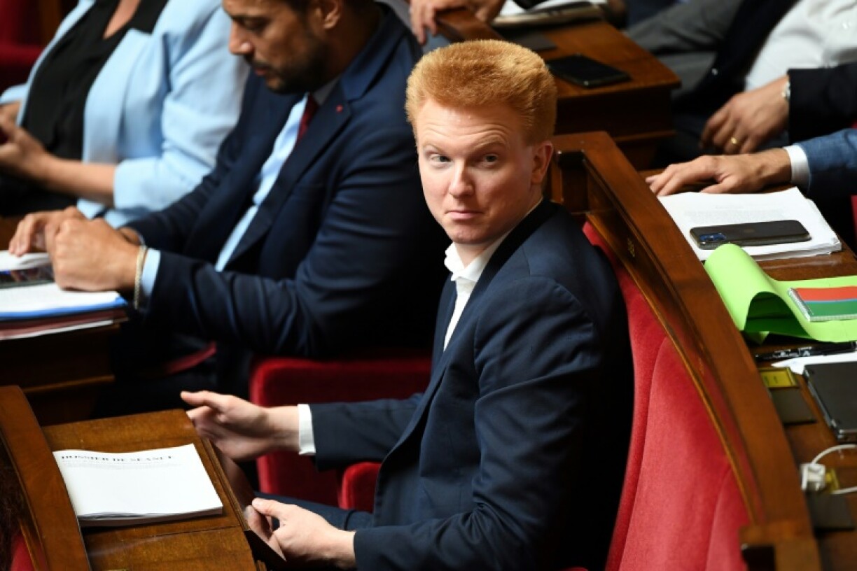 Adrien Quatennens, dans l'hémicycle de l'Assemblée nationale le 26 juillet 2022