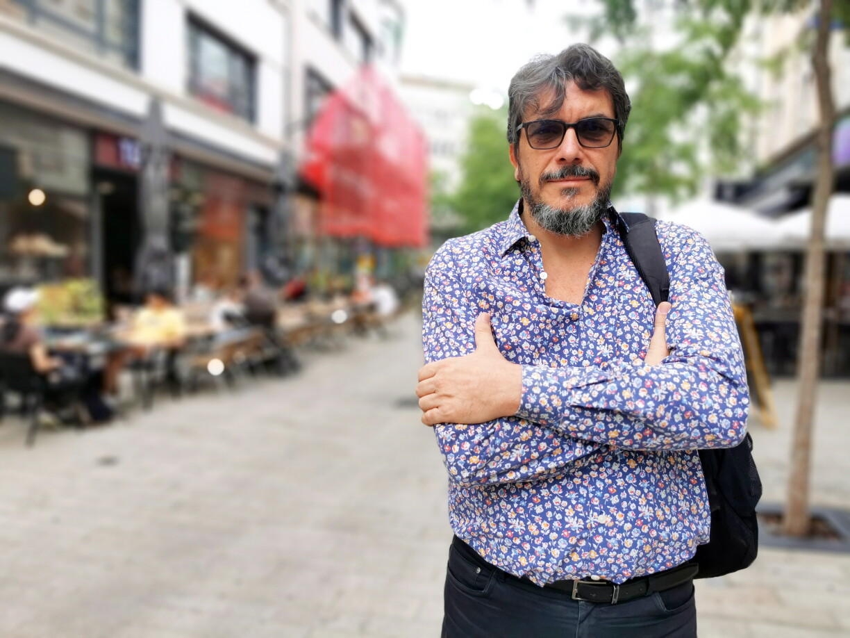 Cédric Teynat, responsable de la sécurité dans un groupe de supermarchés de Luxembourg, dénonce l'agressivité quotidienne que subissent les commerces de la capitale.