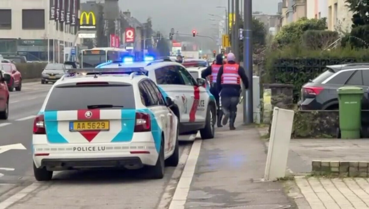 Police was still on site shortly after 5pm on Monday.