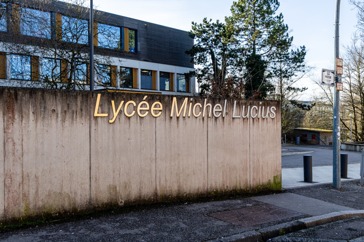 D'Gebailechkeete vum Lycée Michel Lucius um Lampertsbierg.