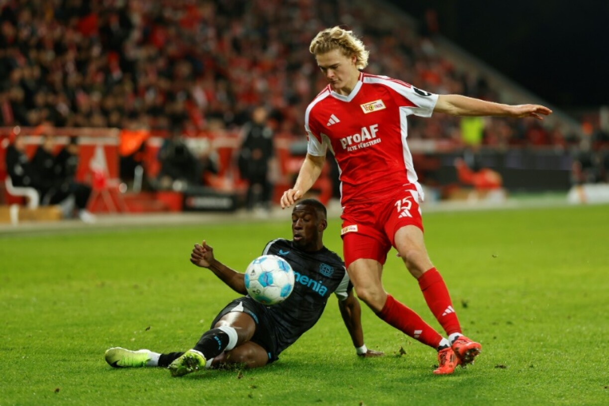 Union Berlin defender Tom Rothe (R) has established himself in the starting XI since his off-season move from Borussia Dortmund