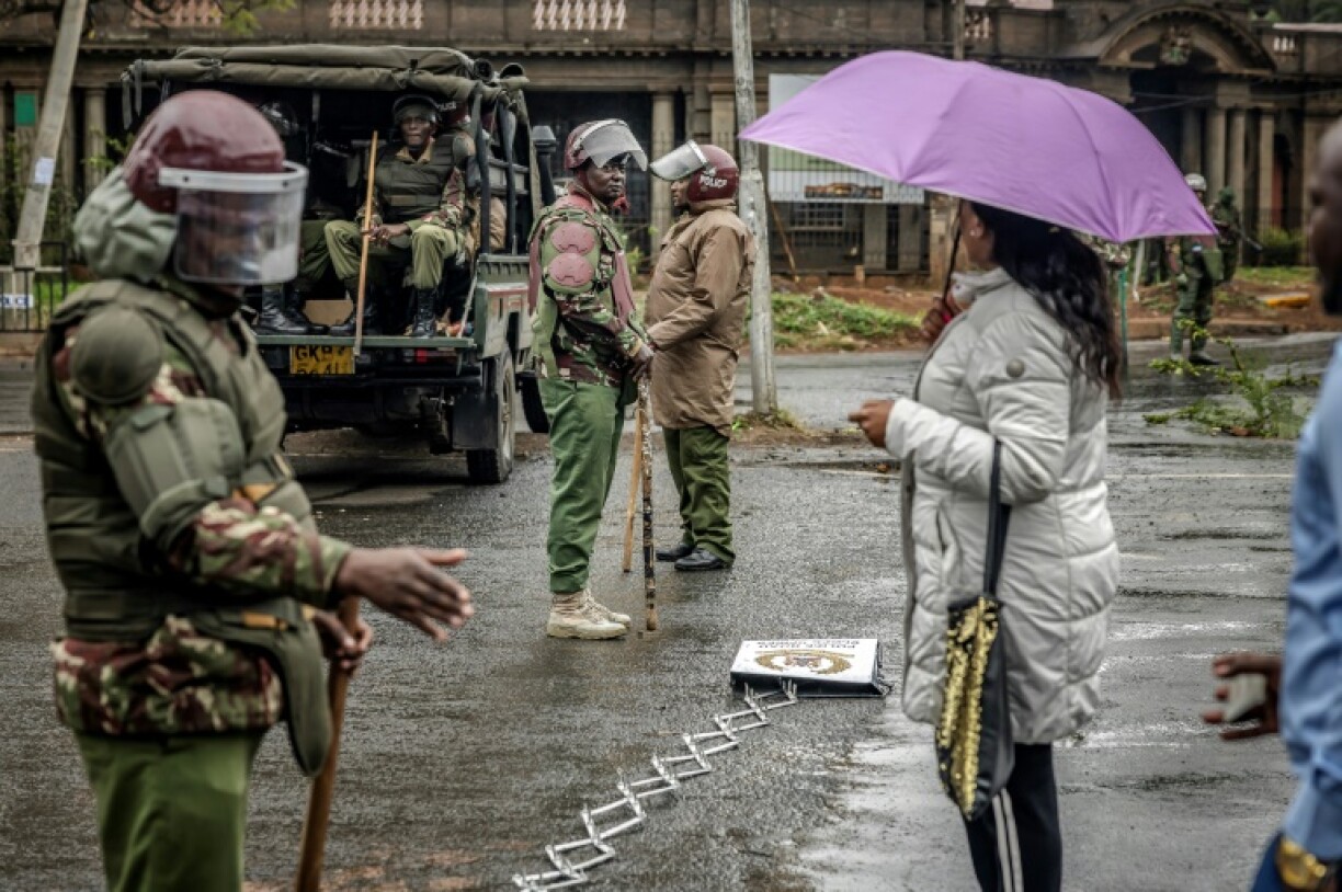 Roads in Nairobi were blocked and entry restricted to areas that were the epicentre of previous demonstrations