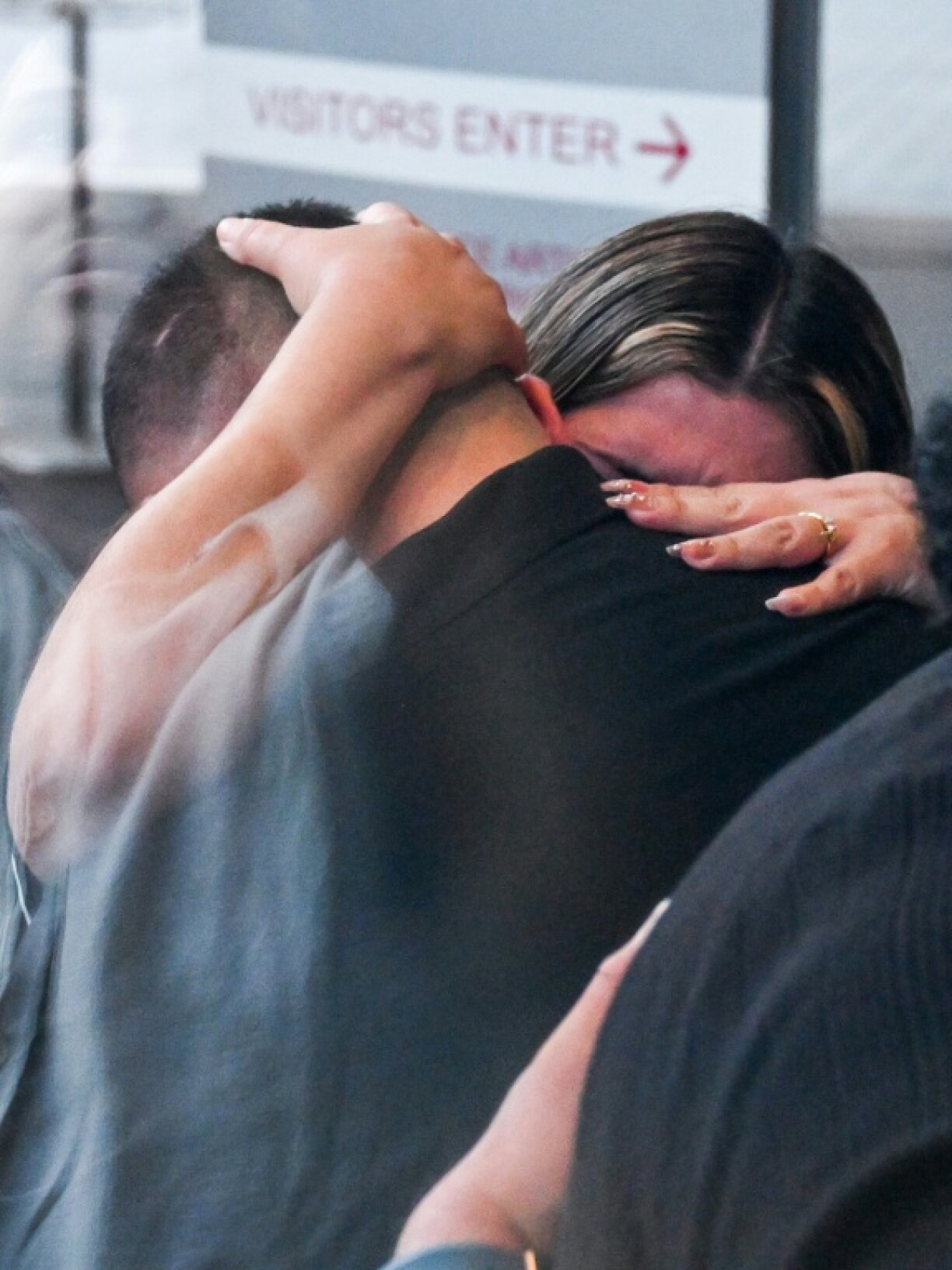 Kilmar Abrego Garcia embraces his wife, Jennifer Vasquez, before his arrest by ICE