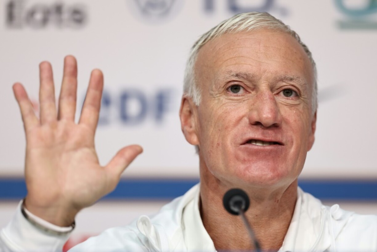 Le sélectionneur de l'équipe de France Didier Deschamps, en conférence de presse, le 16 octobre 2023 à Lille