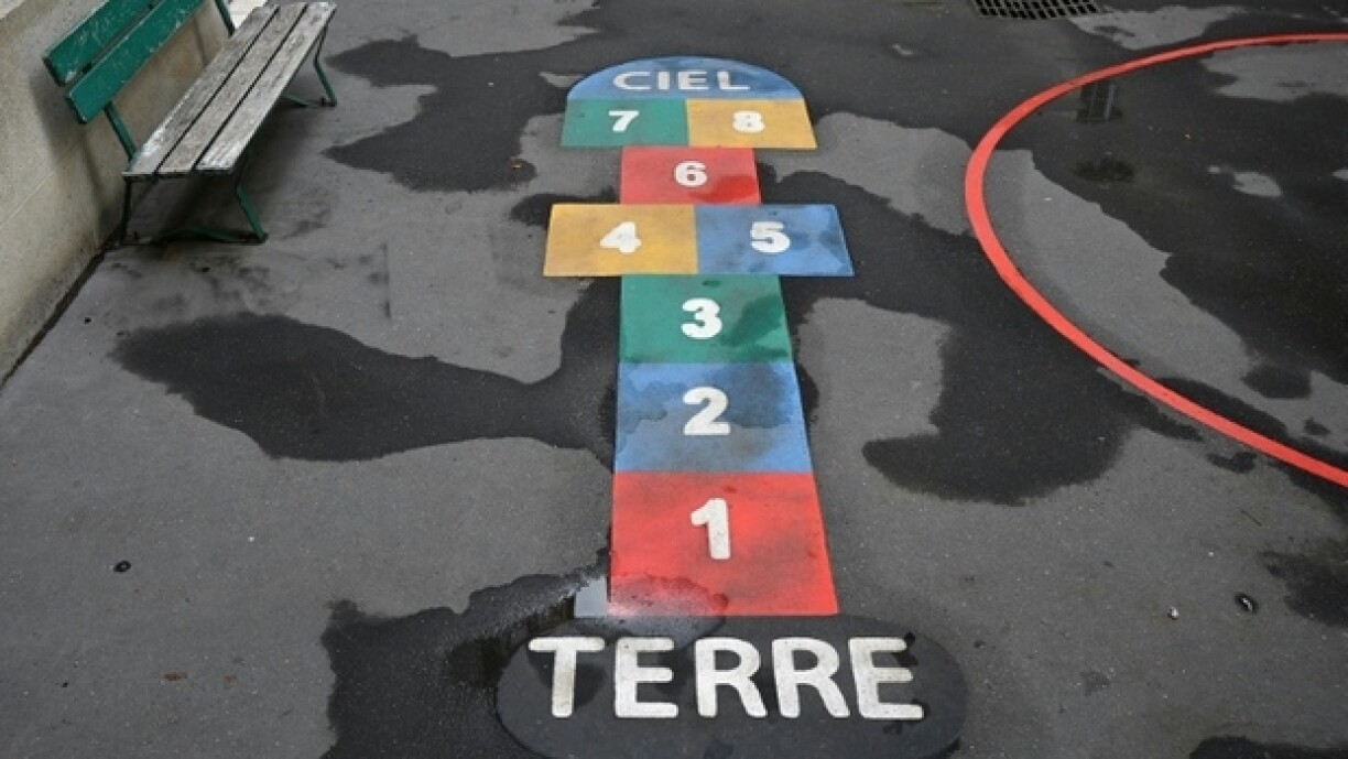 Une cour de récréation d'une école privée de Maisons-Laffitte (Yvelines) jugée trop bruyante restera interdite d'accès le temps d'une médiation entre l'établissement et des habitants du quartier