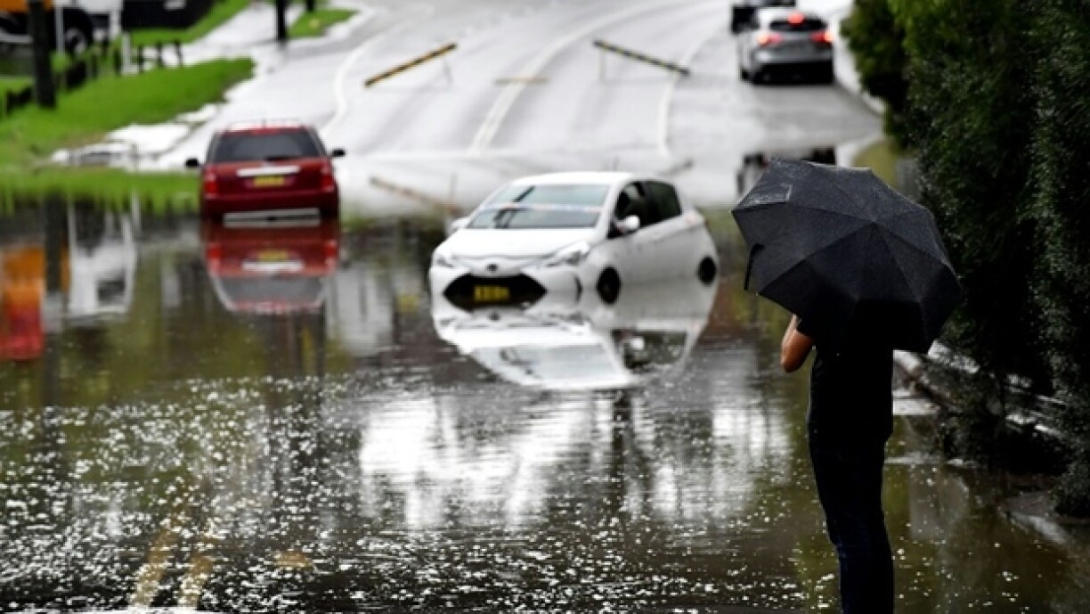 Strooss zu Sydney iwwerschwemmt