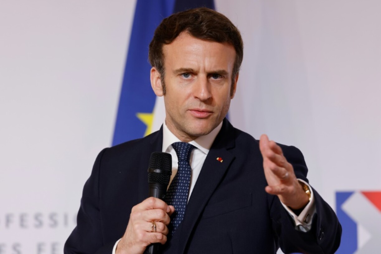 Le président Emmanuel Macron à l'Elysée à Paris, le 8 mars 2022