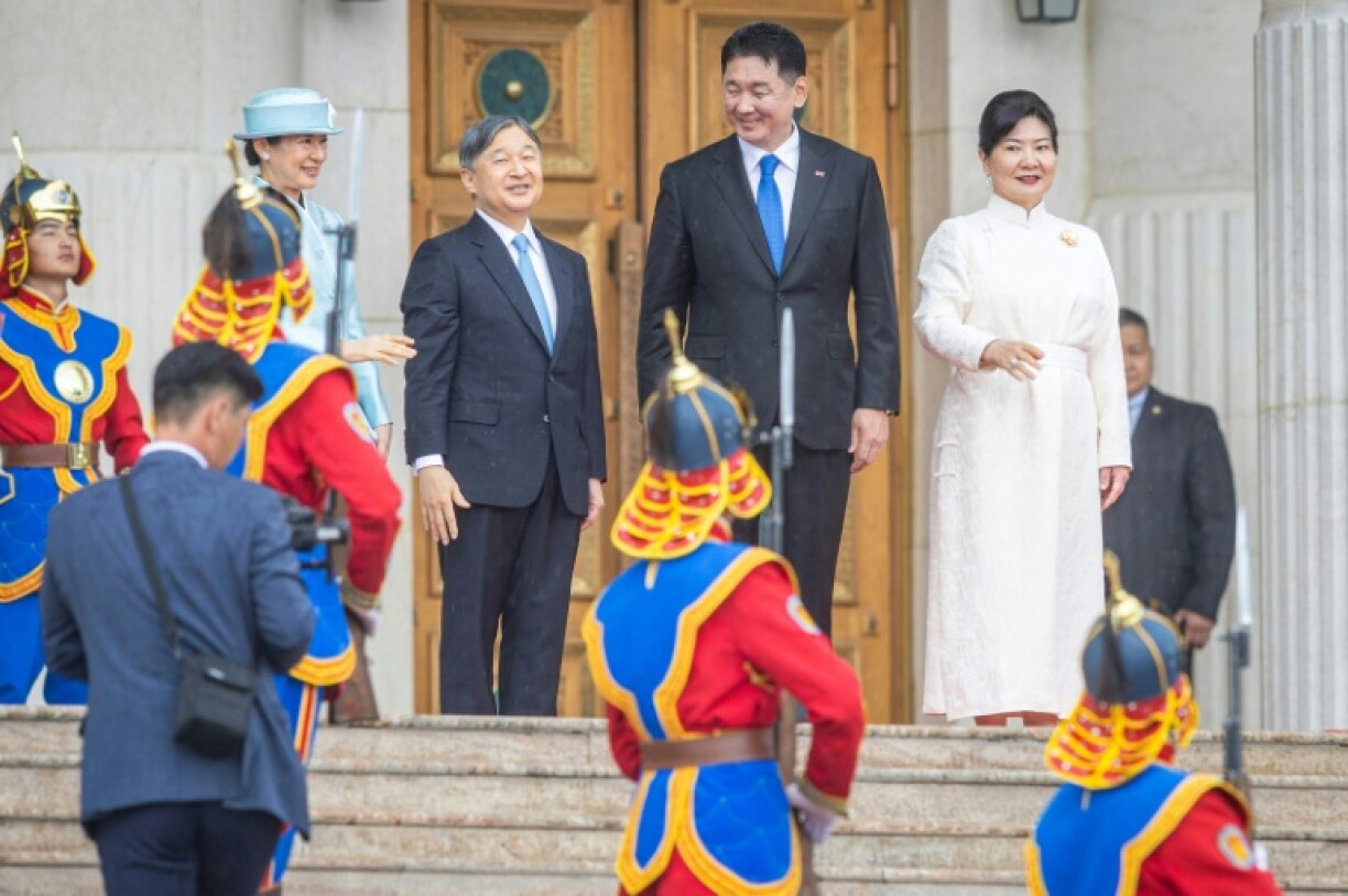 At a banquet hosted by Mongolian President Ukhnaa Khurelsukh, Naruhito hailed the two countries'