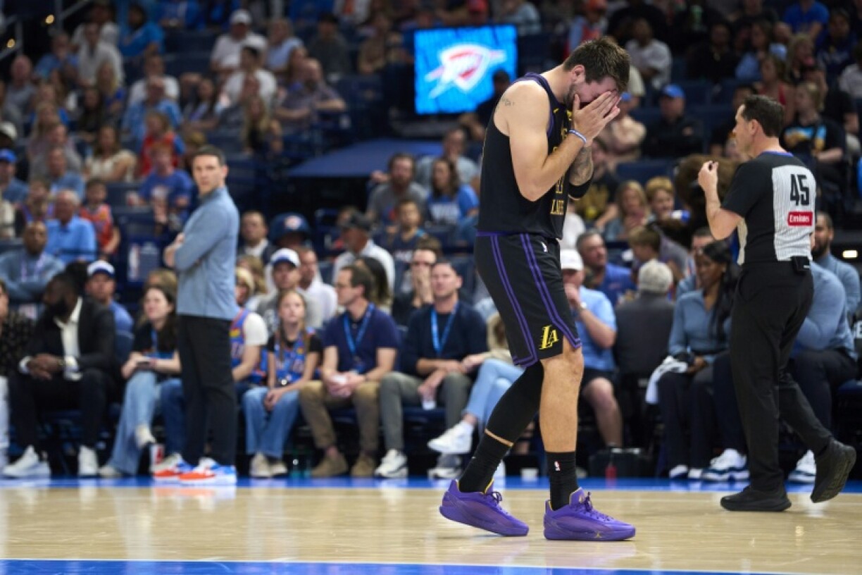 Luka Doncic lors du match NBA des Los Angeles Lakers contre l'Oklahoma City Thunder, le 2 avril 2026 à Oklahoma City