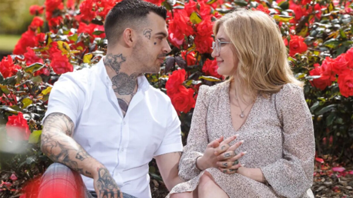 L’homme qui avait quitté sa femme pour une réfugiée ukrainienne se retrouve sans contrat et sans argent